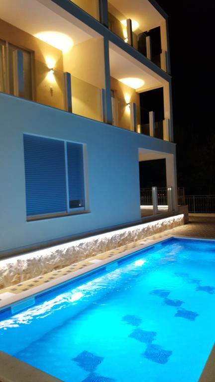 Luxury Star Lights - Heated Pool, Hot Tub, Gym, Billiard