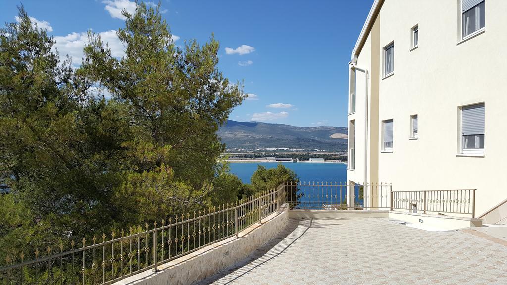 Villa Luxury Star Lights - Heated Pool, Hot Tub, Gym, Billiard