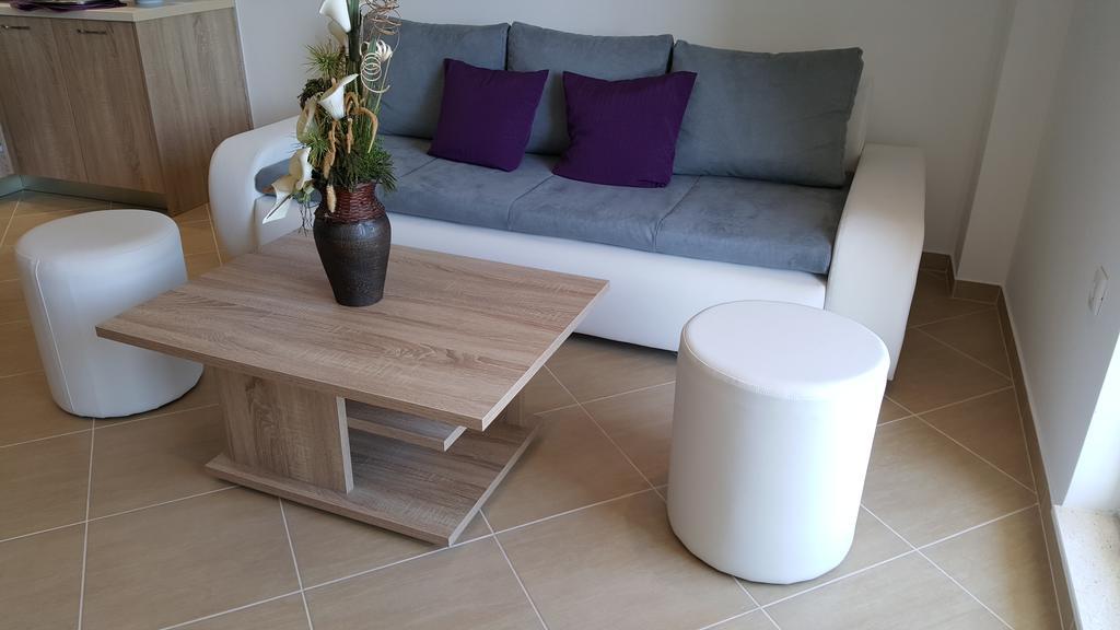 Luxury Star Lights - Heated Pool, Hot Tub, Gym, Billiard Villa Trogir
