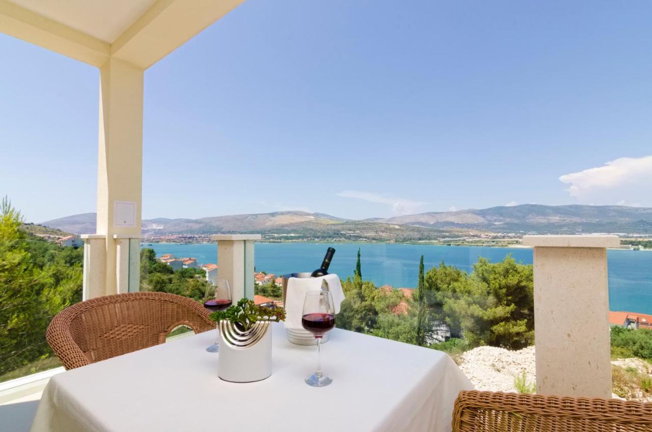 Luxury Star Lights - Heated Pool, Hot Tub, Gym, Billiard Villa Trogir