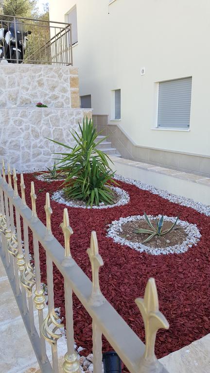 Luxury Star Lights - Heated Pool, Hot Tub, Gym, Billiard Villa *