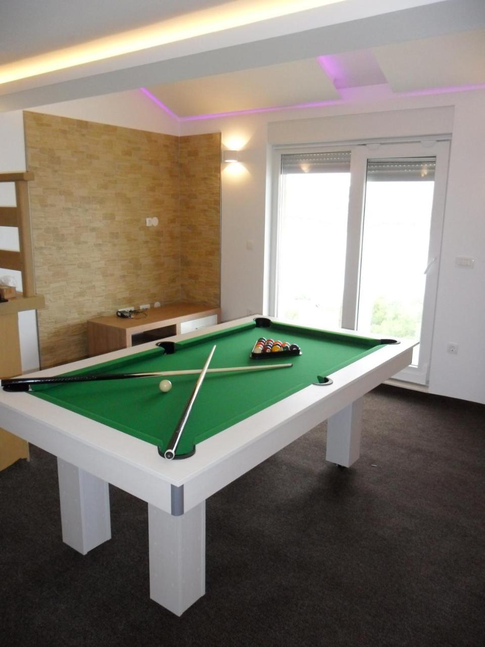 Villa Luxury Star Lights - Heated Pool, Hot Tub, Gym, Billiard Trogir